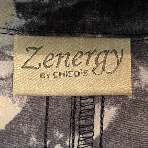 Chico’s Navy, White, Blue and Tan Print GorpCore Jacket NWOT Size 12 - Picture 9 of 12